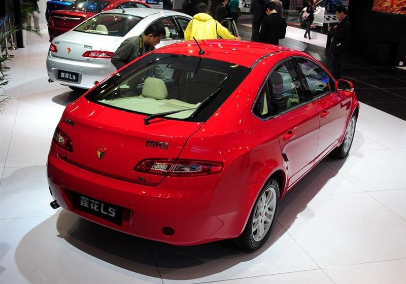 莲花汽车 莲花L5 2011款 Sportback 1.6MT 风尚版