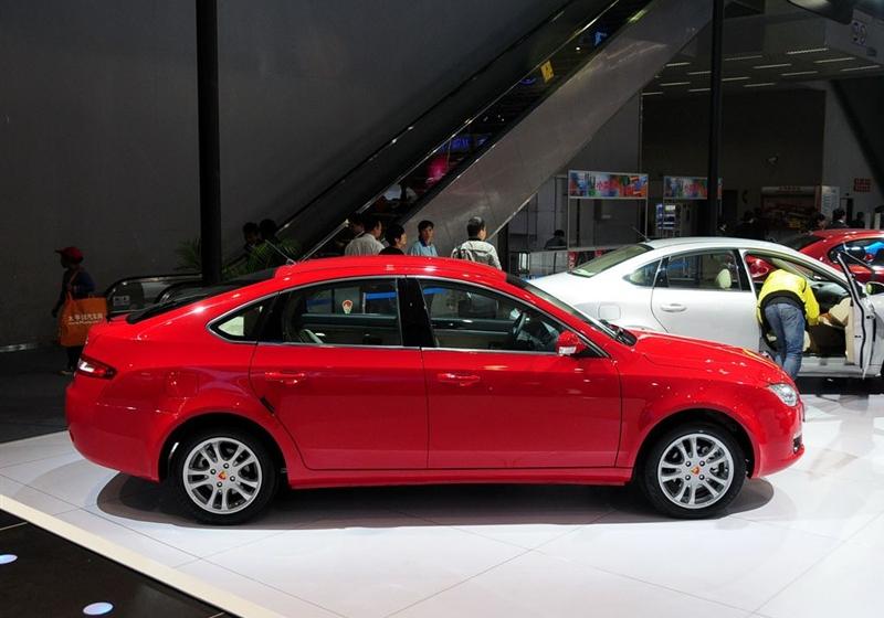 莲花汽车 莲花L5 2011款 Sportback 1.6MT 风尚版