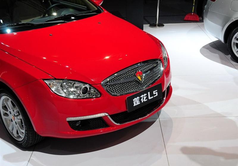 莲花汽车 莲花L5 2011款 Sportback 1.6MT 风尚版