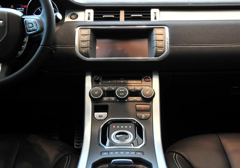 路虎 极光 2012款 2.0T 5门耀动版