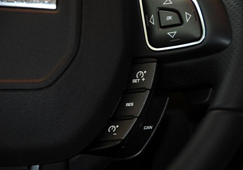 路虎 极光 2012款 2.0T 5门耀动版