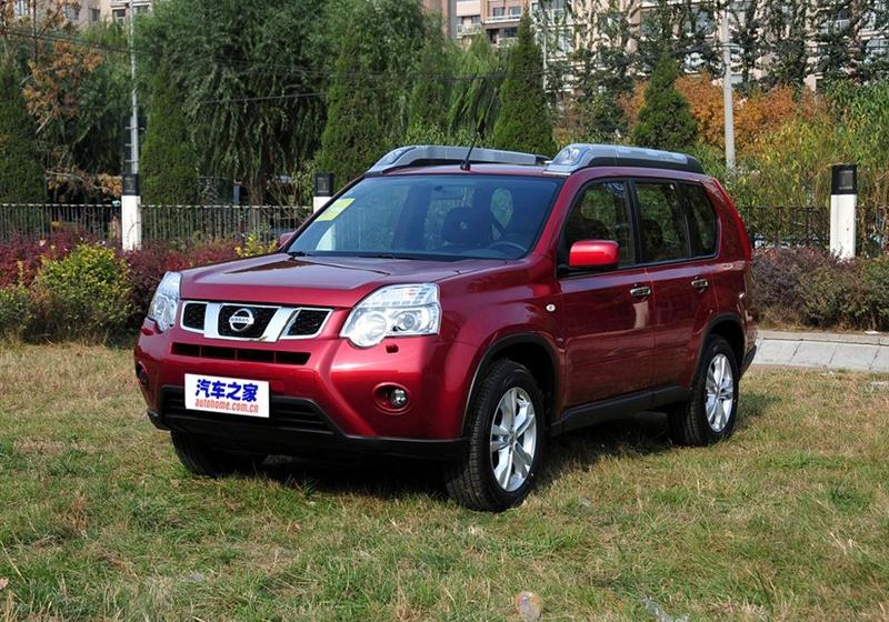 东风日产 奇骏 2012款 2.5L XV 尊享版 CVT 4WD