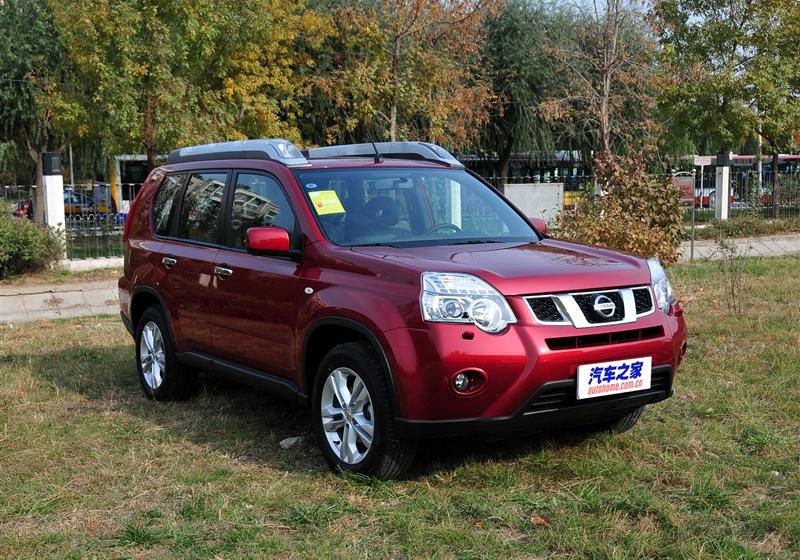 东风日产 奇骏 2012款 2.5L XV 至尊版 CVT 4WD
