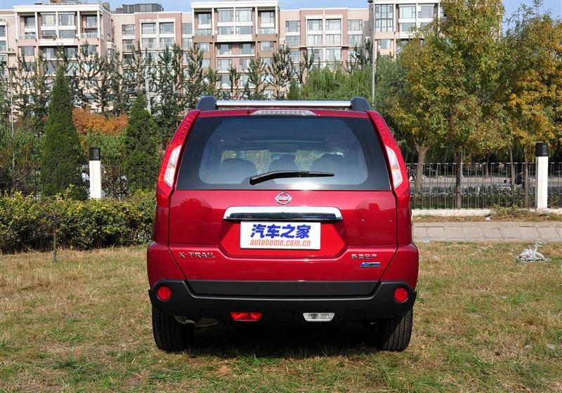 东风日产 奇骏 2012款 2.5L XV 至尊版 CVT 4WD
