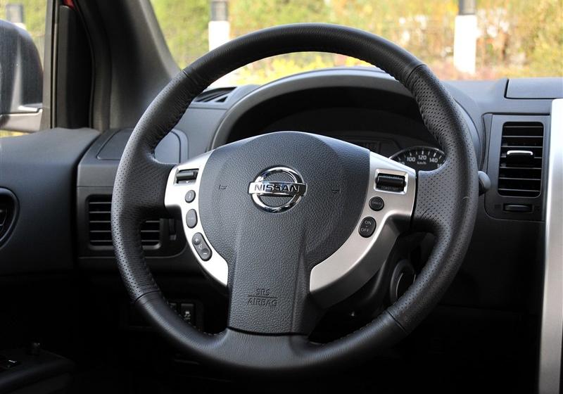 东风日产 奇骏 2012款 2.5L XV 至尊版 CVT 4WD