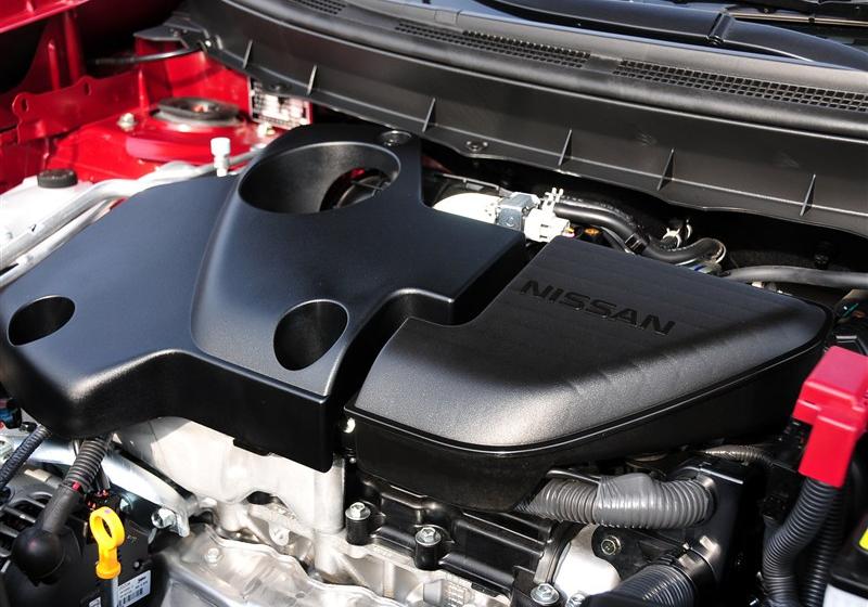 东风日产 奇骏 2012款 2.5L XV 至尊版 CVT 4WD