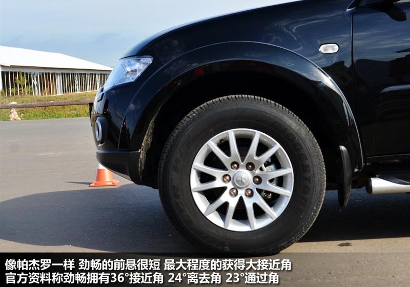 三菱(进口) 帕杰罗·劲畅 2011款 3.0L 豪华运动版