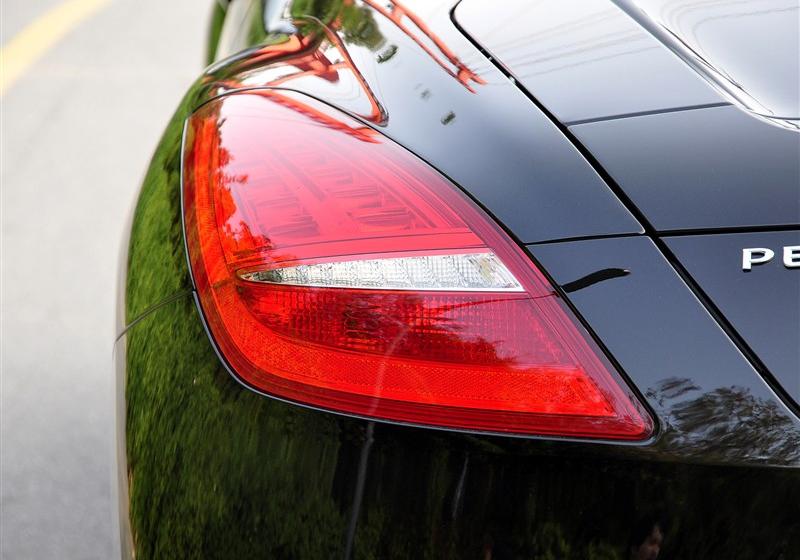 标致RCZ  2011款 1.6T 豪华运动型