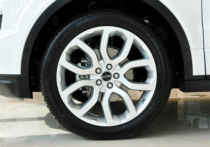 极光  2012款 2.0T 5门耀动版