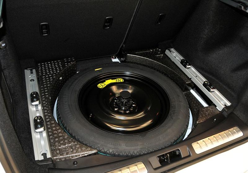 极光  2012款 2.0T 5门耀动版