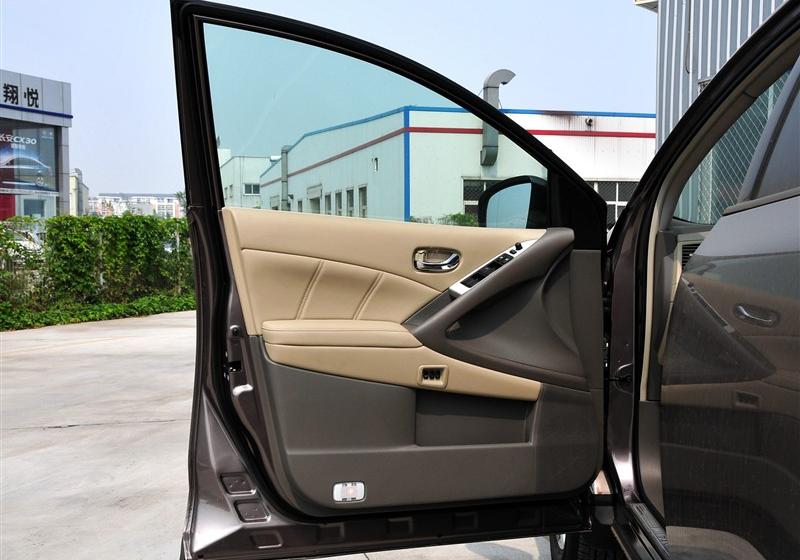 楼兰Murano  2011款 3.5L CVT