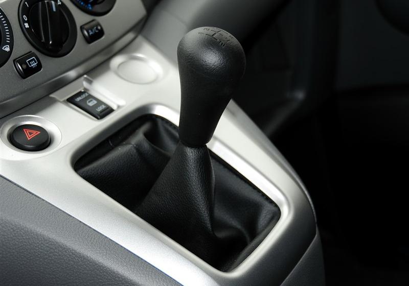 日产NV200  2011款 1.6 尊雅型 223座