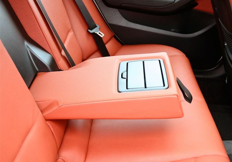 华晨宝马 宝马X1 2012款 xDrive20i豪华型