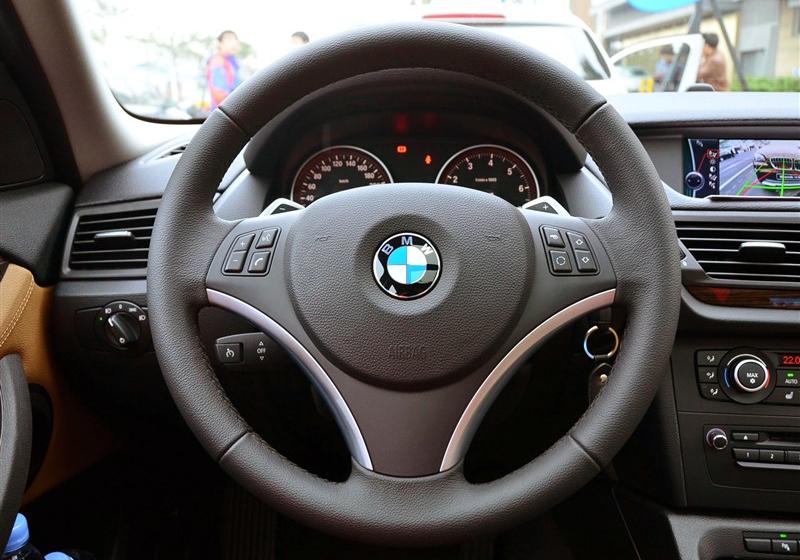 华晨宝马 宝马X1 2012款 xDrive20i豪华型