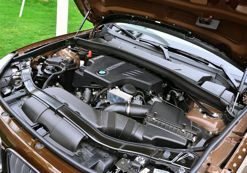 华晨宝马 宝马X1 2012款 xDrive20i豪华型