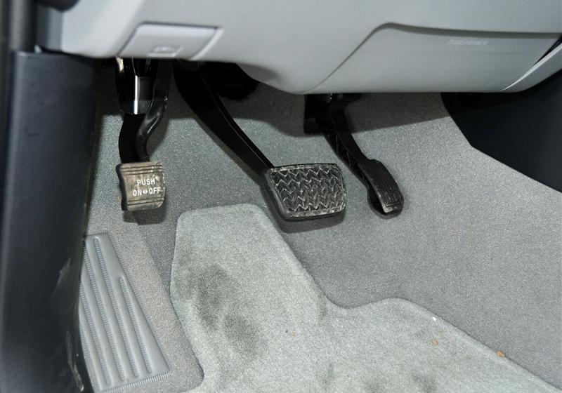 丰田(进口) 坦途Tundra 2011款 5.7 标准型