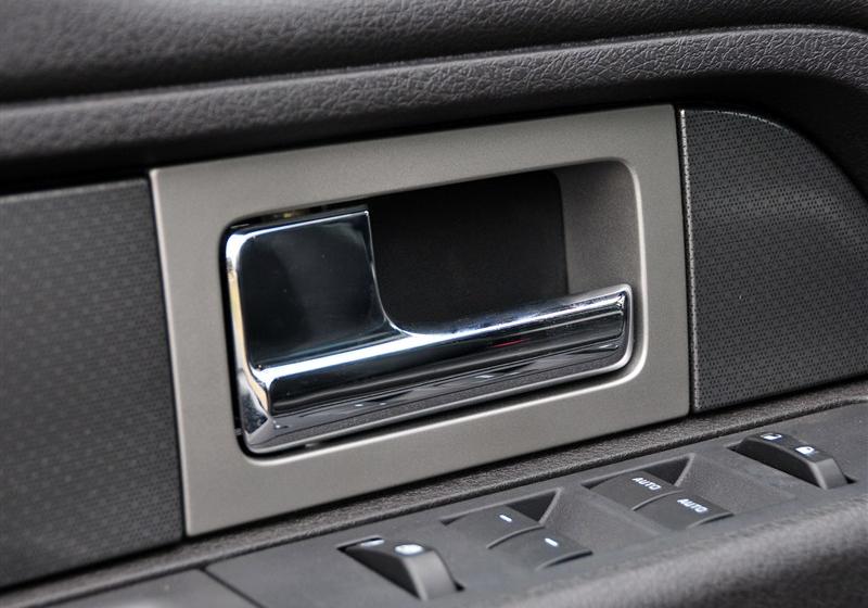 福特(进口) 福特F-150 2011款 6.2L SVT Raptor SuperCrew