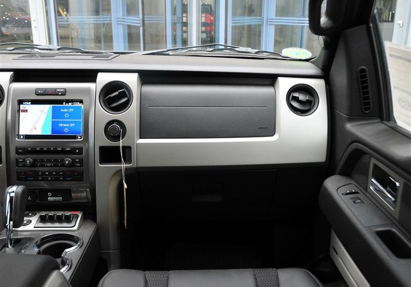 福特(进口) 福特F-150 2011款 6.2L SVT Raptor SuperCrew
