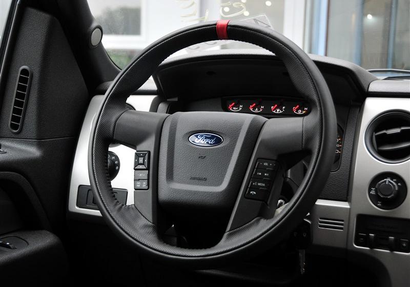 福特(进口) 福特F-150 2011款 6.2L SVT Raptor SuperCrew