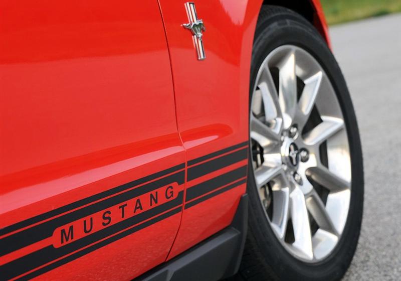 福特(进口) 野马 2012款 3.7L V6手动豪华型