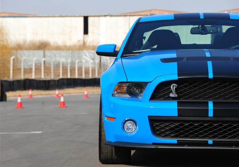 福特(进口) 野马 2012款 GT500 手动豪华型