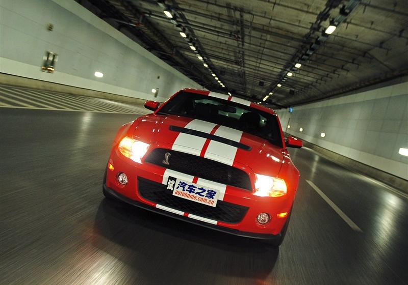 福特(进口) 野马 2012款 GT500 手动豪华型