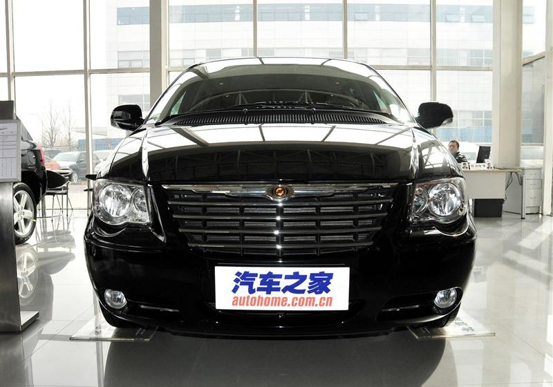 东南汽车 大捷龙 2012款 3.0 豪华版