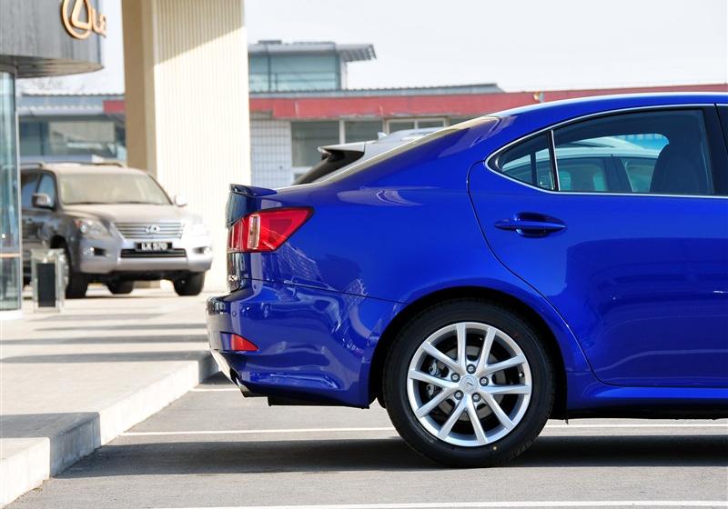 雷克萨斯 雷克萨斯IS 2011款 250 F-Sport