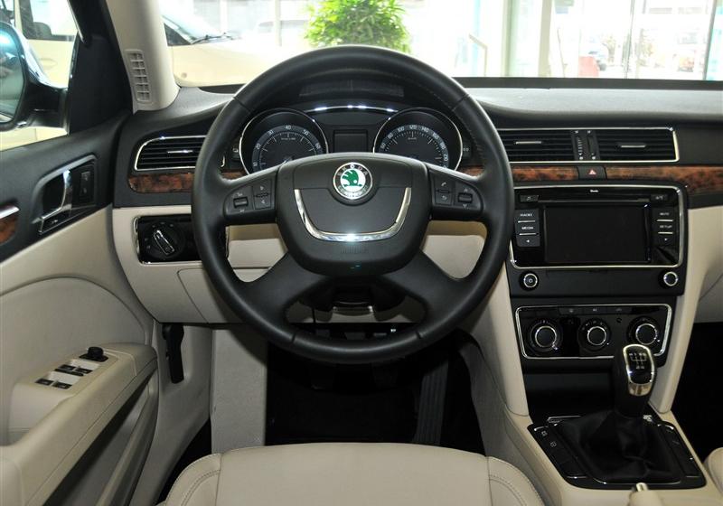 上海大众斯柯达 昊锐 2012款 1.8TSI MT优雅版