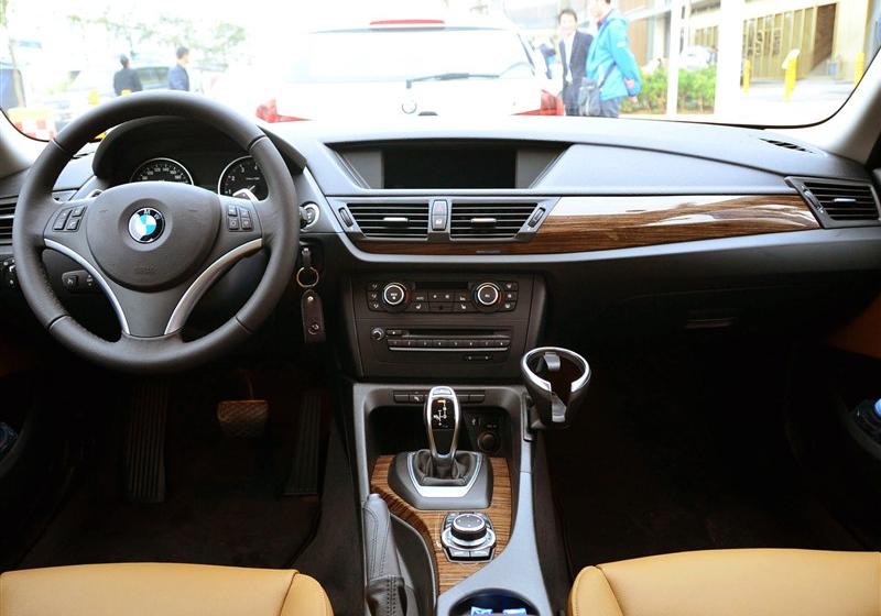 宝马X1  2012款 xDrive20i豪华型
