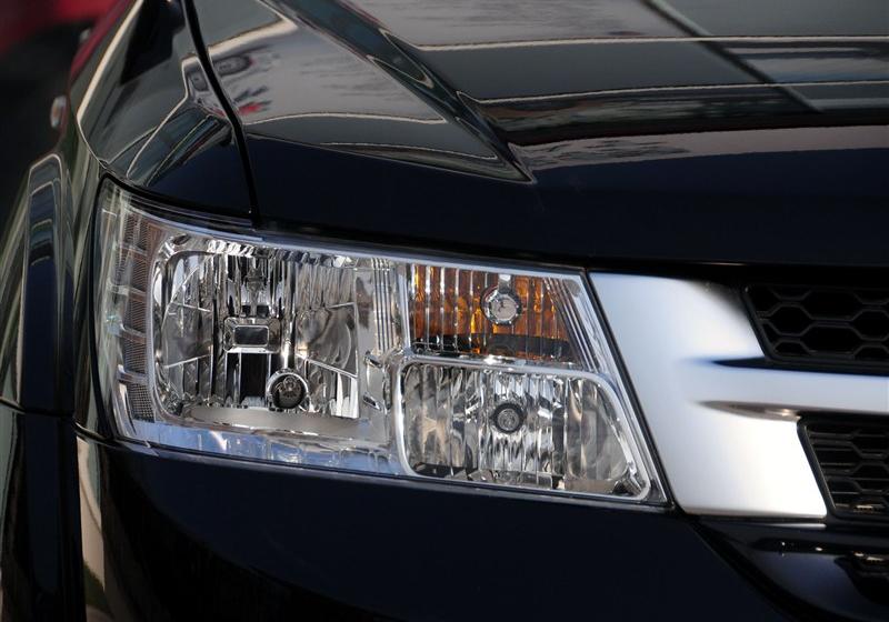 菲跃  2012款 2.4L 豪华型