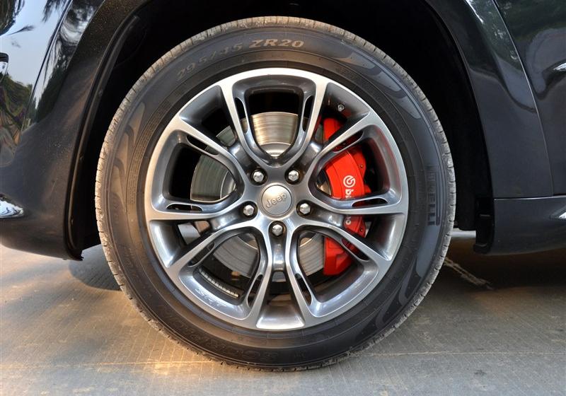 大切诺基(进口)  2012款 6.4 SRT8