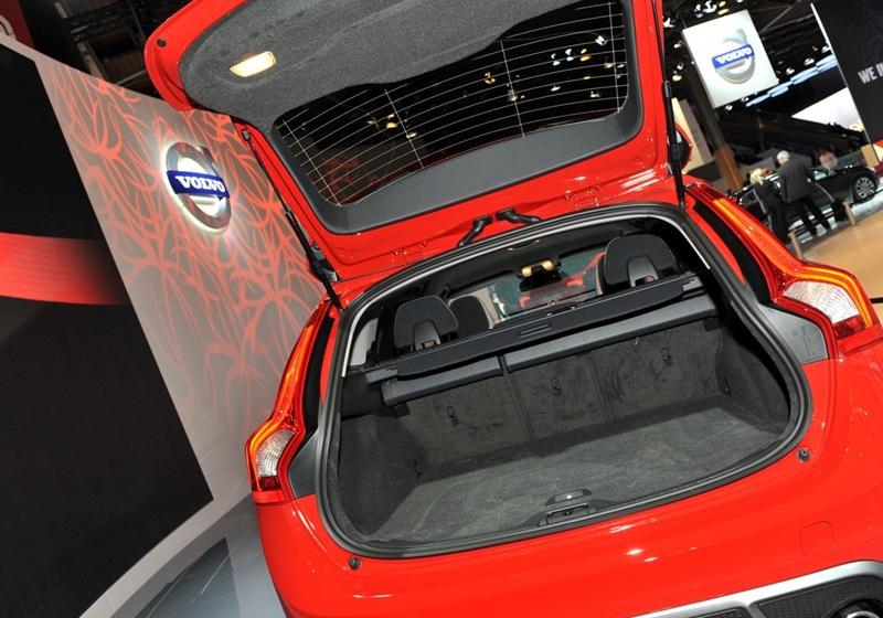 沃尔沃V60  2012款 3.0 T6 R-Design
