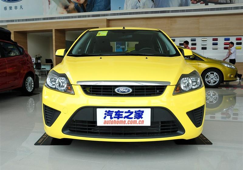 福克斯  2012款 两厢经典 1.8 AT基本型