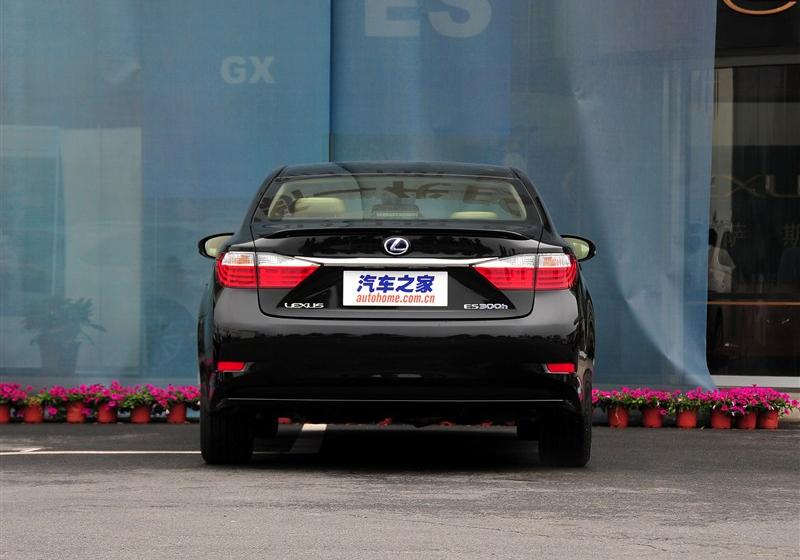 雷克萨斯ES  2013款 300h 精英版