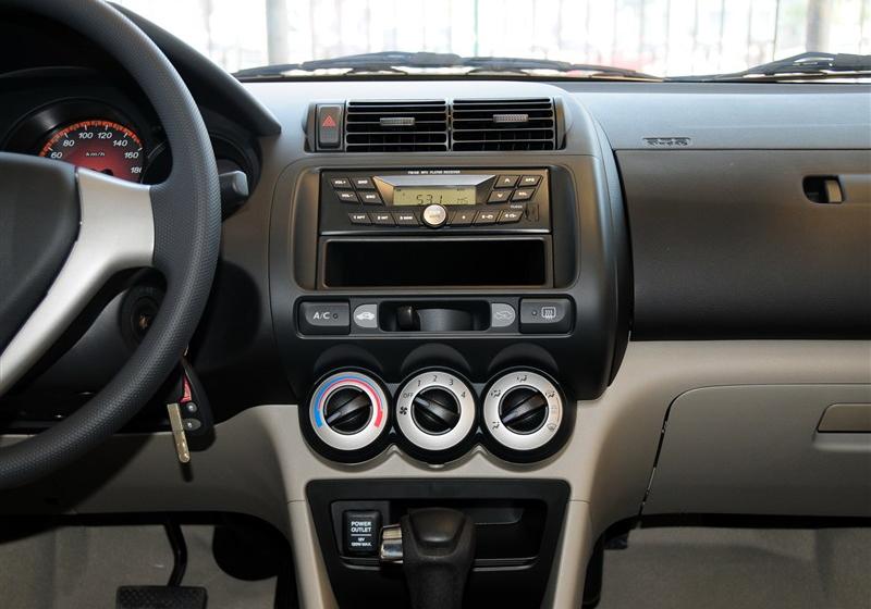 理念S1  2012款 1.3L AT舒适型
