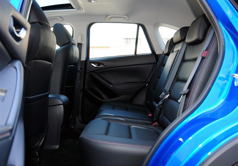 马自达CX-5  2012款 2.0L 四驱尊贵版