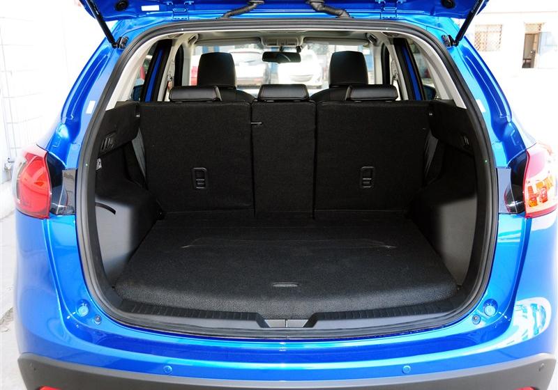 马自达CX-5  2012款 2.0L 四驱尊贵版