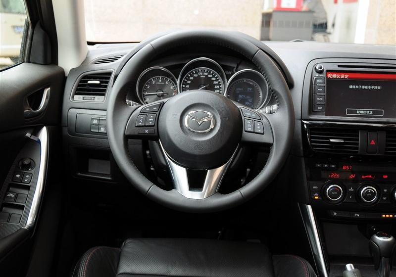 马自达CX-5  2012款 2.0L 四驱尊贵导航版