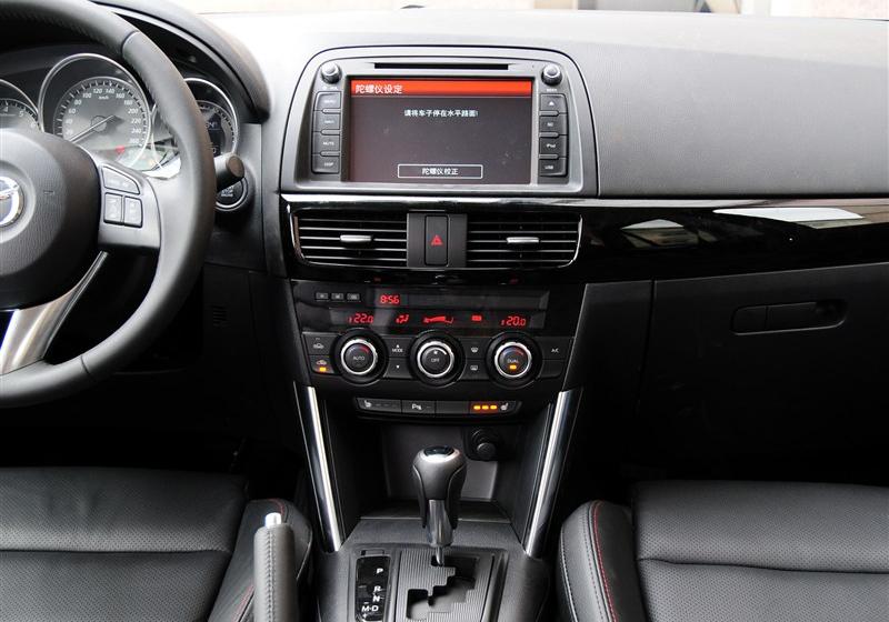 马自达CX-5  2012款 2.0L 四驱尊贵导航版