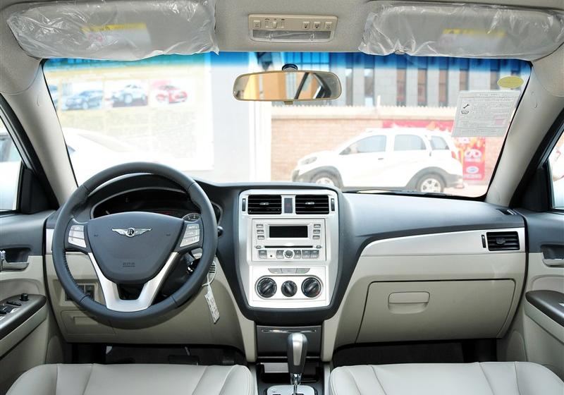 瑞麒G3  2012款 1.6L CVT豪华型