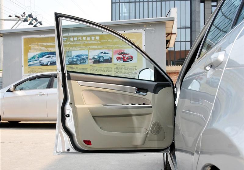 瑞麒G3  2012款 1.6L CVT豪华型