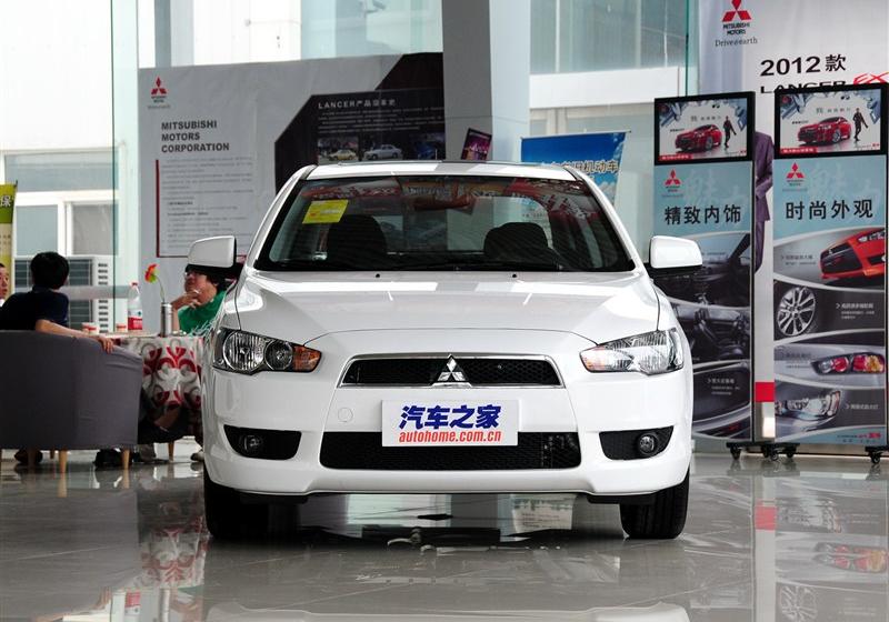 三菱翼神  2012款 1.8L 时尚版舒适型CVT