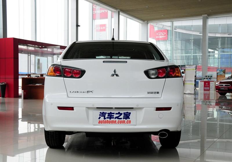 三菱翼神  2012款 1.8L 时尚版舒适型CVT