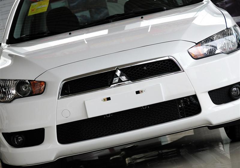 三菱翼神  2012款 1.8L 时尚版舒适型CVT