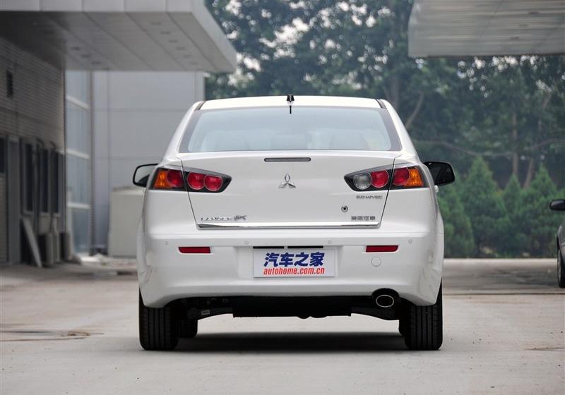 三菱翼神  2012款 2.0L 致炫版旗舰型CVT