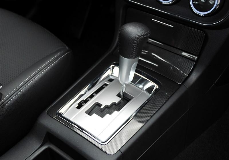 三菱翼神  2012款 2.0L 致炫版旗舰型CVT