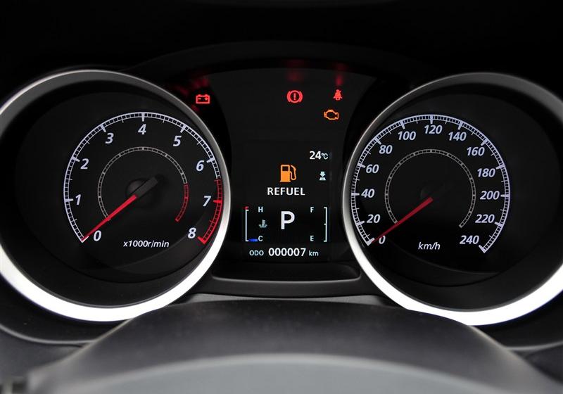 三菱翼神  2012款 2.0L 致炫版旗舰型CVT
