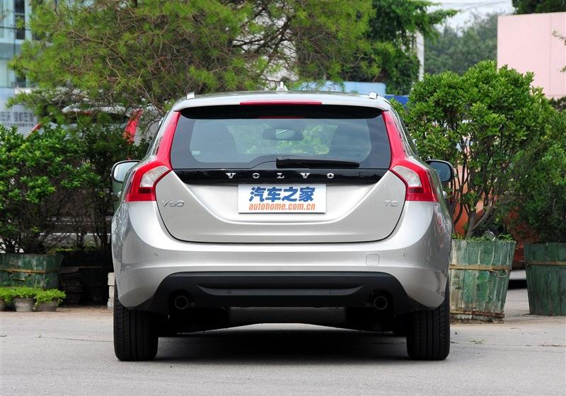 沃尔沃V60  2013款 2.0T T5 舒适版