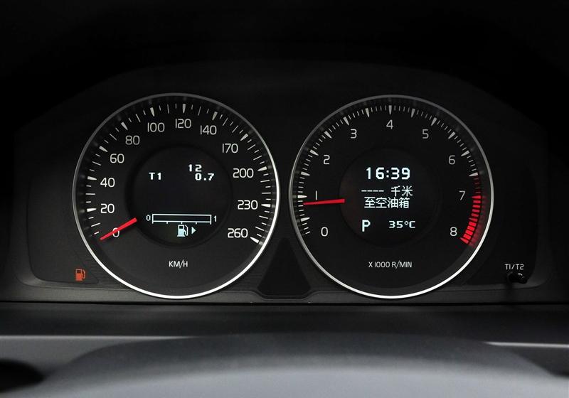 沃尔沃V60  2013款 2.0T T5 舒适版